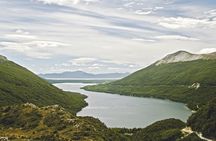 Private Hiking tour to Esmeralda Lagoon and the lakes region