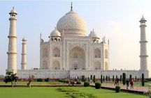 Private Taj Mahal, Mathura & Vrindavan Day Trip from Delhi