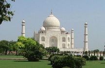 Private Taj Mahal, Mathura & Vrindavan Day Trip from Delhi