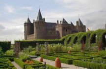 Private day trip to the Dutch castles from Amsterdam