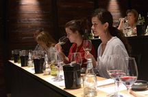 Full-Day Private Best Wine Experience Tour in Santiago
