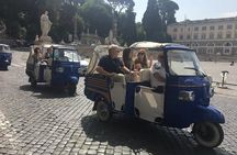 Discover the famous seven hills of Rome with the calessino bee