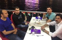 Dubai Marina Luxury Dinner Cruise with Buffet, Live Entertainment