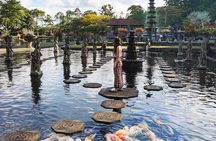 Full-Day Eastern Gate of Heaven at Lempuyang Temple