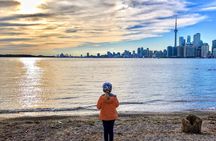 Guided Bicycle Tour - Toronto Waterfront, Island and Distillery
