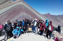 Excursion to the Rainbow Mountain Vinini¿cunca 