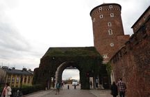 Krakow: Wawel Castle Guided Tour