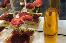 Dubai Spice, Gold, and Textile Souks Tour.