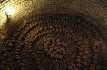 Explore the catacombs of Lima, Pisco Sour & Magic Water Circuit!
