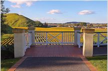 Small group - Napier, Wine, Beer & Cider Tour - 5.0 - 5.5 hours 
