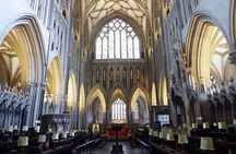 Wells, Cheddar Cheese and Cheddar Gorge - Private Day Trip from Bath