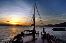 Nha Trang Sunset Cocktails and Dinner Cruise