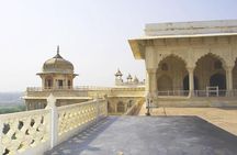 Day trip to Taj Mahal and Agra from Kochi with Return Flights