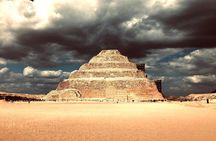 Tour to Giza pyramids, Sphinx & Saqqara step pyramid with private guide