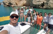 Shared Catamaran All inclusive-Day Cruise to Naxos or Paros 