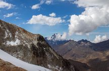 Climbing Huayna Potosí