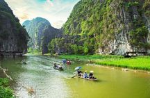 A Real Experience Trang An - Hoa Lu Limousine small group tour 1 day