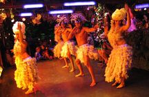 Traditional Chilean Show with Dinner and Private Transportation in Santiago