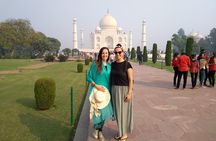 Full Day Agra Sightseeing with all Inclusive (Entrance Fee & Lunch)