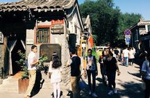 Private Tour: Beijing Hutong Night Walking and snacks Taste