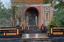 HUE POETIC CITY + KING ROYAL TOMB + LANGCO LaGUNA & HAI VAN PASS