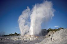 3 Day Waitomo Caves, Hobbiton Movie Set and Rotorua Tour from Auckland