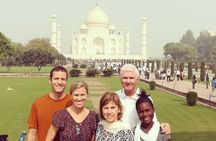 Skip-the-Line : Taj Mahal with Mausoleum Tickets with Guided Tour