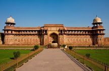 Agra: Private Tour of Taj Mahal, Agra Fort and Fatehpur Sikri