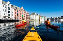 Sea Kayaking In Ålesund