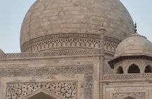 Sunrise Taj Mahal Tour With Female Tour Guide