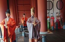 Osaka Castle & Dotonbori Lively One-Day Walking Tour