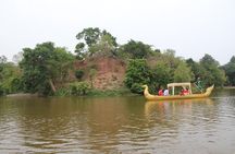 Late afternoon Angkor Gondola Tour with champagne and canapés