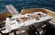 Private Cruise trough Bosphorus Istanbul