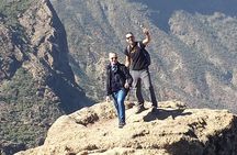 Roque Nublo: hiking on volcanoes with Sky Rebels