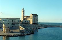 Private walking tour in Trani
