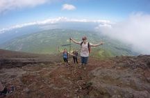 Climbing the Concepción volcano in Ometepe