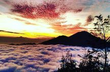 Watch the sunrise from the top of Mount Batur volcano