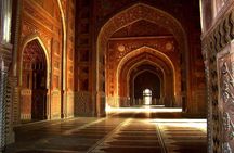 Budget Taj Mahal Day Tour with Cultural Insight