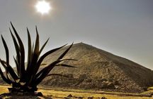 Tour to the Pyramids of Teotihuacán and Basilica of Guadalupe