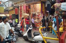 Explore the Beauty of Old Delhi & the Spice Market!
