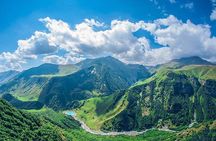 4 Group Tours Including Airport Transfers