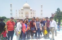 All Inclusive Day Trip to Taj Mahal, Agra Fort from Delhi by Car