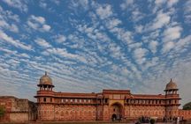 Private Taj Mahal and Agra Tour by Gatimaan Express 