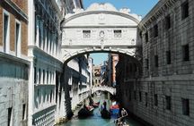 Venice Landmarks: Walking Tour Plus St Mark's Basilica and Doge's Palace Tours