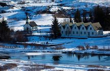 From Reykjavík: Golden Circle and Northern Lights Combo Tour
