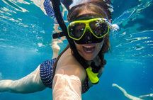 Luxury Athens Catamaran Cruise with Greek Meal & Drinks