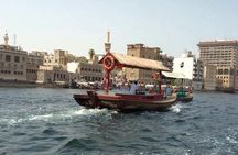 Dubai Tour and Desert Safari: Sand Boarding & BBQ Dinner Combo 