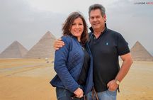 Cairo Layover Tour to Pyramids, Islamic Cairo & Tourist Bazaar