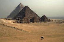 PRIVATE Half day tour to the Pyramids of Giza with Horse or Camel Riding