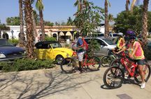 Following the bike lane, discover the main attractions of San José del Cabo